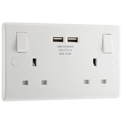Imagen de BG Electrical Enchufe, 13A, 2x toma de corriente con carga USB, White