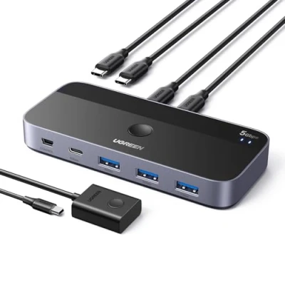 Imagen de UGREEN Switch USB C 5Gbps con 4 Puertos para 2 PC Conmutador KVM Entradas Salidas Plug Play Teclado Ratón Disco Duro Llave Controlador de Escritorio y Cables Incluidos