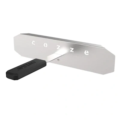 Imagen de Cozze Puerta Cozze® para horno de pizza 13&quot; acero inoxidable
