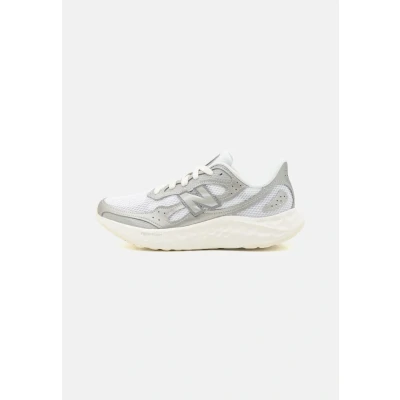 Imagen de New Balance Fresh FOAM Arishi Zapatillas running asfalto, Mujer, Talla: 35, Silver metallic Zapatos