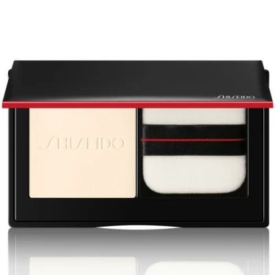 Imagen de Shiseido Synchro Skin Invisible Silk Pressed Powder Universal 10 g
