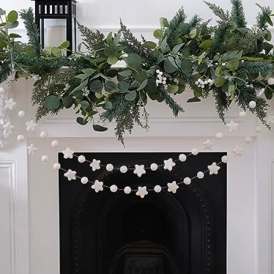 Imagen de Ginger Ray Guirnalda de Navidad con Cuentas Fieltro y Estrellas, decoración Colgante 3 m