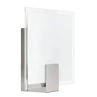 Imagen de BRILLIANT lámpara Sonian Aplique cuadrado hierro/blanco 1x C35, E14, 40W, adecuado para lámparas de velas (no incluidas) Escala a ++ E Apto LED