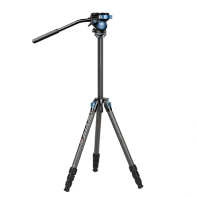 Imagen de SIRUI ST 124+VA 5 trípode de Fibra Carbono Resistente al Agua con Cabezal vídeo Fluido panorámico, Columna Central Triangular, Viaje para cámaras DSLR, máximo 166cm, Carga 3KG