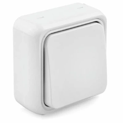 Imagen de Interruptor de superficie 10A, diseño compacto, fácil instalación; ideal para controlar luces y electrodomésticos en edificios hogares.