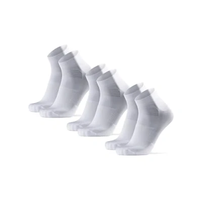 Imagen de DANISH ENDURANCE 3 Pares de Calcetines Ciclismo Bajos, Acolchados, Transpirables, MTB y Bicicleta, Hombres Mujeres, Multicolor (1x Blanco, 2x Blanco/Negro), 39 42