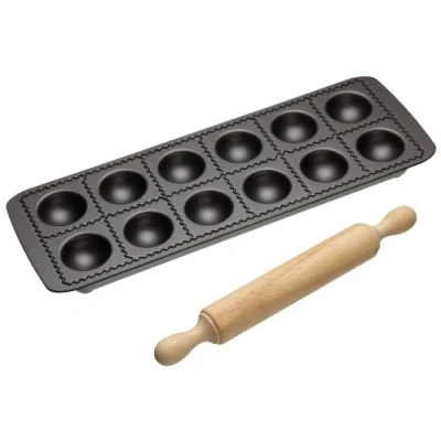 Imagen de KitchenCraft World of Flavours Kit para hacer pasta rellena con molde raviolis antiadherente, bandeja y rodillo, 33 x 11,5 cm
