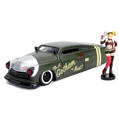 Imagen de Jada JA30456 1:24 1951 Mercury w/Harley Quinn Figura, Multi