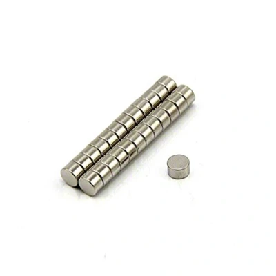 Imagen de N35 Magnet de Neodimio Para Artes, Manualidades, Fabricación Modelos, Bricolaje, Pasatiempos, Oficina Y Hogar 5mm Diámetro x 3mm Espesor 0.48kg Paquete 50