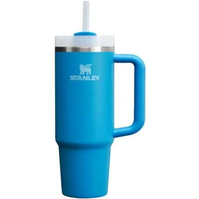 Imagen de STANLEY Quencher H2.0 FlowState 10 12551 007 Vaso aislado al vacío de acero inoxidable con tapa y popote para agua, té helado o café, batidos más, color azul, 30 onzas