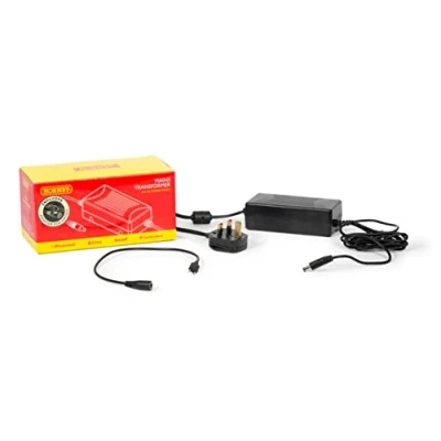 Imagen de Hornby Transformador R7337 de 15 V y 4 amperios (Reino Unido) + adaptador fuente alimentación V, accesorios para juegos vías trenes calibre 00, compatible con