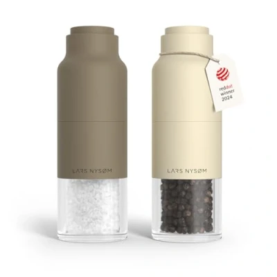 Imagen de LARS NYSØM Juego de Molinillo Sal y Pimienta Acero Inoxidable con Ajustable I Diseño Botella Especias Manual (Brown/Beige)