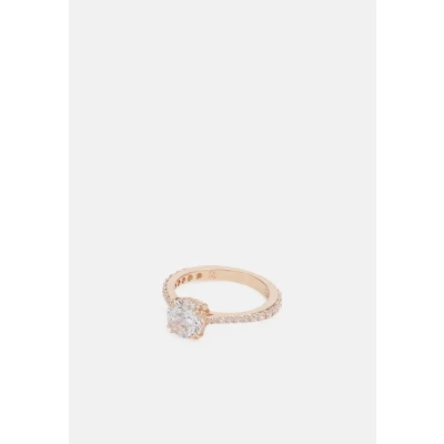 Imagen de Swarovski Anillo Constella para mujer, con Cristales Radiantes, en Baño Tono Oro Rosa, Colección de