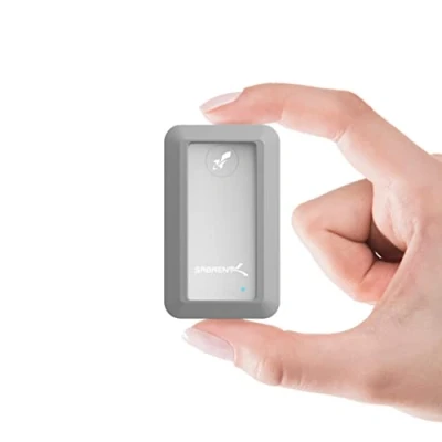 Imagen de SABRENT Rocket Nano 1TB USB 3.2 10Gb/s SSD Externo de Aluminio Impermeable [IP67] con Protector contra Golpes [Gris] (SB NAWP)