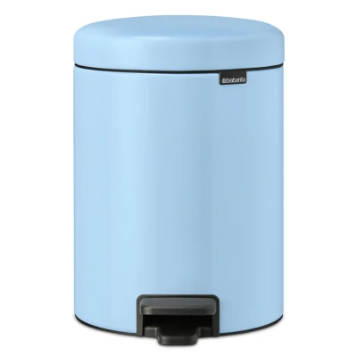 Imagen de Brabantia NewIcon Cubo de Pedal 5L Papelera Pequeña para Baño o Aseo Tapa Cierre Suave Funcionamiento con Ligero Interior Extraíble Soft Beige 21 x 27 29 cm