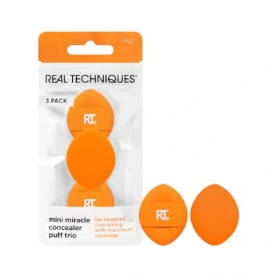 Imagen de Real Techniques Trío de correctores Mini Miracle de, tamaño pequeño, para bases y líquidos en crema, corrector específico, 3 unidades