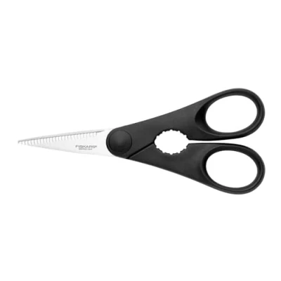 Imagen de Fiskars Tijeras de cocina, Color Negro/Plata, Longitud total 20 cm