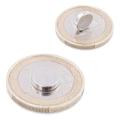 Imagen de Brudazon 100 Mini imanes Discos 8x2mm N52 Nivel más Fuerte Los de neodimio Ultra Fuertes Imán del Poder para la Toma Modelo, Foto, Pizarra Blanca Pequeño, Redondo y Extra