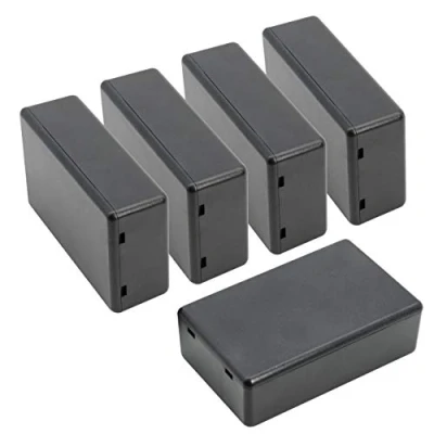 Imagen de Caja de conexiones plástico para proyectos electrónicos, 5 piezas, color negro, 80 x 50 26 mm