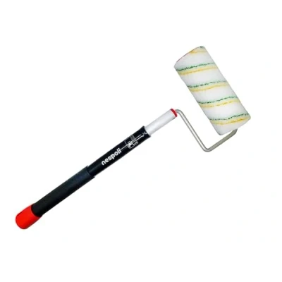 Imagen de Nespoli Extenso mango telescópico 36/77 cm con rodillo de 18 para pintura pared