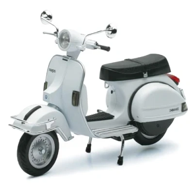Imagen de NewRay Maqueta de Motocicleta, 1:12 (42216)