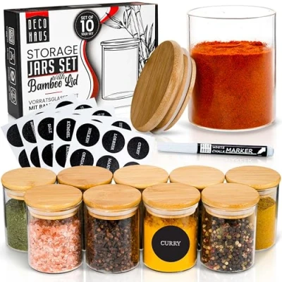 Imagen de Deco haus® Frascos Almacenamiento Herméticos con Tapas de Bambú 10 Contenedores para Especias, Hierbas, Sal, Condimentos 16 Etiquetas Adhesivas, Bolígrafo Diámetro 6,5cm, Altura 8,5cm, 190ml