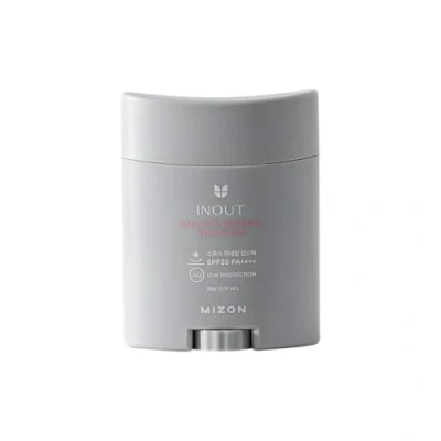 Imagen de MIZON INOUT SMOOTH MINERAL SUN STICK SPF50 PA+++++26G