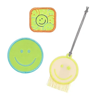 Imagen de LÄSSIG Juego de colgantes y parches (3 piezas) con cierre a presión/School Patches Set Smile