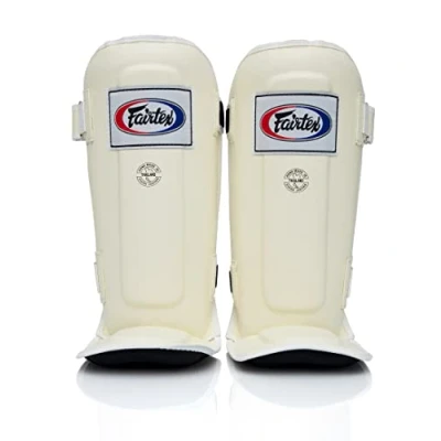 Imagen de Fairtex Espinilleras de Muay Thai SP3 para Hombres, Mujeres, Niños Entrenamiento MMA, Kickboxing Premium, Livianas y Duraderas Evita la Periostitis Durante el Sparring