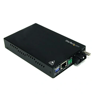 Imagen de StarTech.com ET90110SM302 Conversor de Medios Gigabit Ethernet a Fibra óptica Mono Modo SC, 1 x RJ45 Hembra