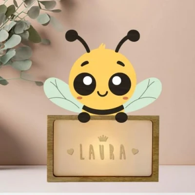 Imagen de WONDEE Vintiun Regalos Personalizados Originales para Bebés, Lámpara Personalizada Bebé Quitamiedos de Abeja Bebés Recién Nacidos Niña y Niño (Incluye cable USB C)