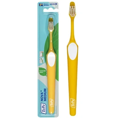 Imagen de TePe Nova Cepillo de dientes textura mediana/Cepillo manual para adultos/disponible en distintos texturas