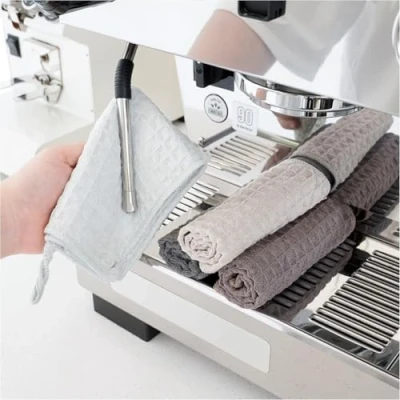 Imagen de watchget Barista Micro Cloth Paquete de 4 Toallas Limpieza Microfibra, Accesorios café para máquina Espresso, Varita Vapor, encimera (12 x 12 Pulgadas)