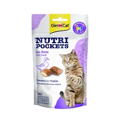 Imagen de GimCat Nutri Pockets con Pato Snack crujiente para gatos relleno cremoso e ingredientes funcionales 1 bolsa (1 x 60 g)