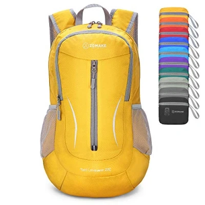 Imagen de ZOMAKE Mochila Plegable Ultraligera Mochilas de Senderismo Pequeña Con Resistencia Al Agua 25L Para Hombre Mujer Viaje Trekking Deporte(Amarillo)