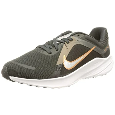 Imagen de Nike Quest 5, Sneaker Mujer, DK Smoke Grey/Metallic Silver Olive Grey, 38 EU