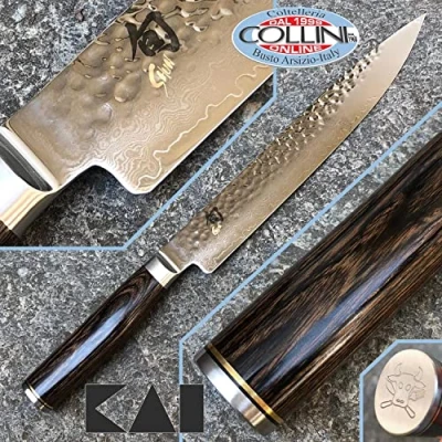 Imagen de KAI Shun Premier Tim Mälzer Cuchillo japonés para jamón con hoja de 24 cm Núcleo VG MAX 61 HRC, 32 capas Damasco pulido Mango madera Pakka color marrón medio Superficie martillada