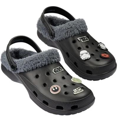 Imagen de Disney Star Wars Zuecos Invierno Hombre con Forro Polar y Charms Extraíbles (Negro, 42/43 EU)
