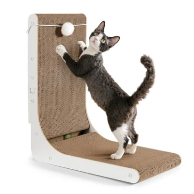 Imagen de Gimars Rascador para Gatos Grandes en Forma de L 47 cm, Tablero con Peluche y Bolas Catnip, Cartón Montar la Pared, Juguetes Proteger Muebles, Madera