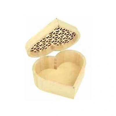 Imagen de Artemio Caja de Corazón Calado, Madera, Beige, 16 x 14 7 cm