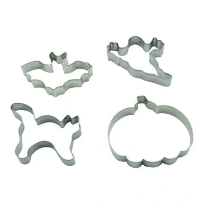 Imagen de BekkiB Juego de 4 cortadores galletas con diseño murciélagos, fantasma, calabaza y gato