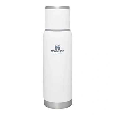 Imagen de Stanley Adventure To Go Botella Termica 1.0L 25 Horas Caliente 27 Fría Antifugas Tapa Aislante Sin BPA Tapón Para Servir con Control de Flujo Apta Lavavajillas Polar
