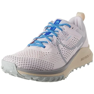 Imagen de NIKE React Pegasus Trail 4, Sneaker Mujer, Pearl Pink/Wolf Grey Football Grey, 36.5 EU