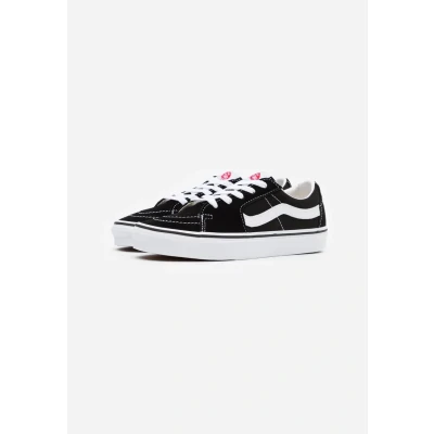 Imagen de VANS UA SK8 LOW BLACK TRUE WHITE 42,5