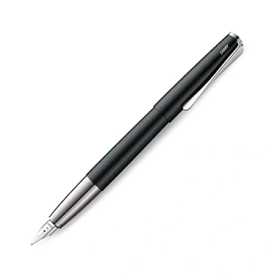 Imagen de Lamy studio 069 Pluma estilográfica de acero inoxidable en acabado lacado negro y verde con mango pulido, plumín plateado grosor M, 1 unidad (1 unidad)