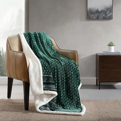 Imagen de Eddie Bauer Manta de Felpa Ultra Suave para decoración del hogar, Ropa Cama Reversible Sherpa Todas Las Estaciones (Verde Isla Fair, 50 x 60)