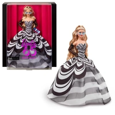 Imagen de Barbie Signature 65 Aniversario Muñeca Rubia con Vestido de Rayas Blancas y Negras Gala, Juguete colección (Mattel HRM58)