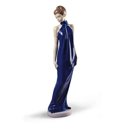 Imagen de NAO Figura La Modelo (Edición Especial). Mujer de Porcelana