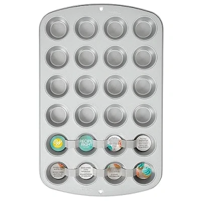 Imagen de Wilton Recipe Right Molde Mini Muffins para 24 MiniMagdalenas o MiniCupcakes, Antiadherente, 03 0 0017
