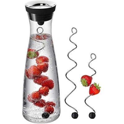 Imagen de WMF Basic Jarra de agua en Negro/Color La Tapa: Plata 1,0l Altura 29 cm CloseUp Set cierre Cristal Cromargan Acero Inoxidable y dos fruta Brochetas